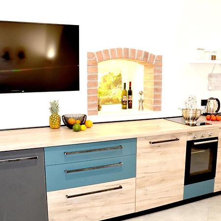 Studio Apartment Surf By The Sea Opatija Luaran gambar